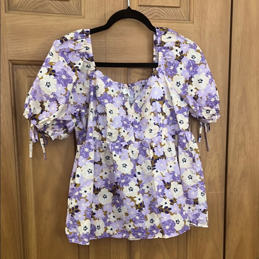 ODDY Purple and White Smocked Puff Sleeve Blouse